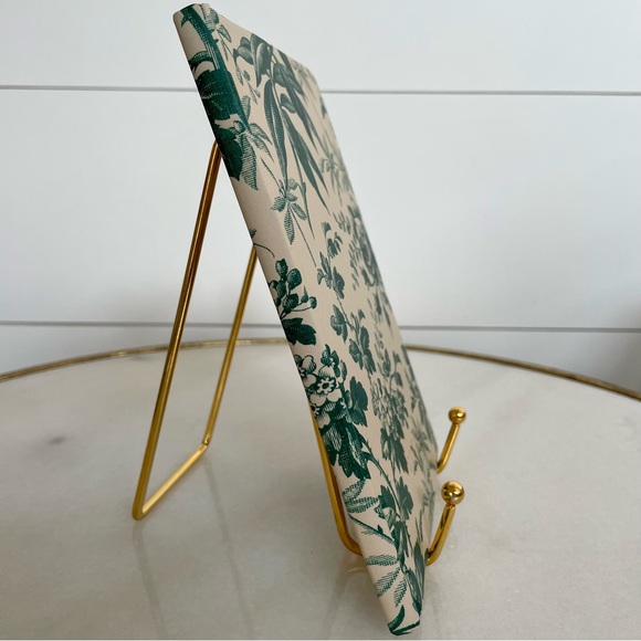 Limited Edition Gucci Botanical Notebook | Japan Exclusive Gucci Notebook - Picture 7 of 8